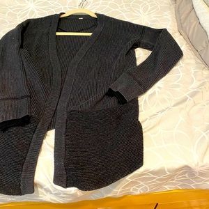 Lululemon high/low sweater
